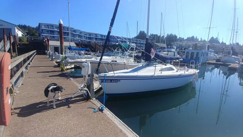 Fulmar, the club Catalina Capri 22, moored at the marina