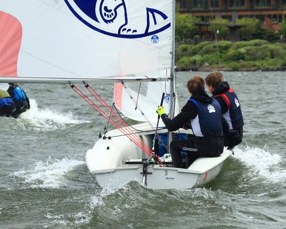 High-school sailors at the Oregon Cup Regatta, Saturday May 7, 2022 (photo 20)